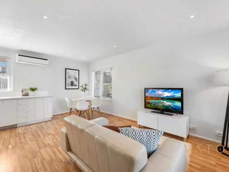 NEWLY RENOVATED - ONE BEDROOM LIGHT AND BRIGHT APARTMENT!