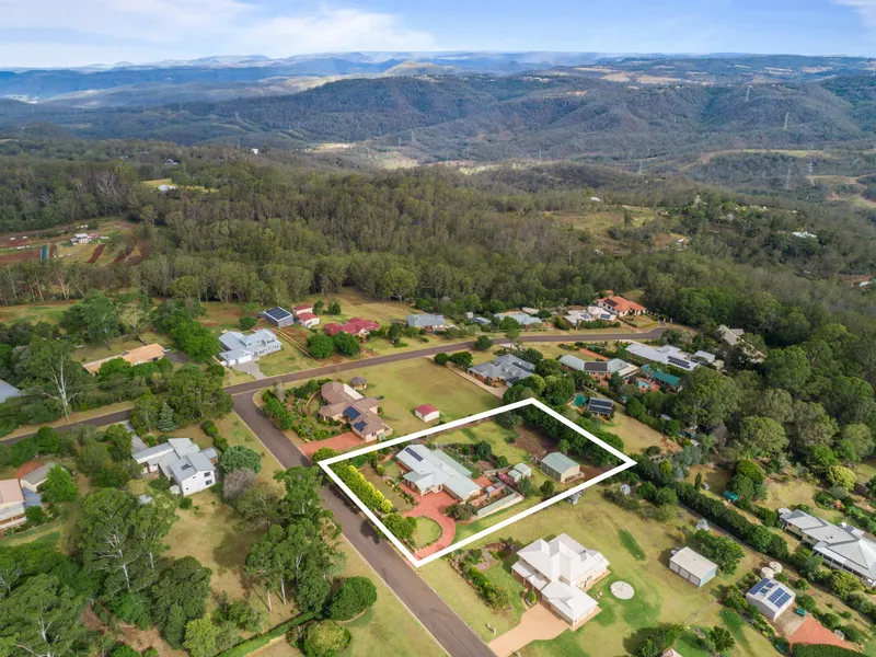 Family Home on Prestigious Middle Ridge Acreage