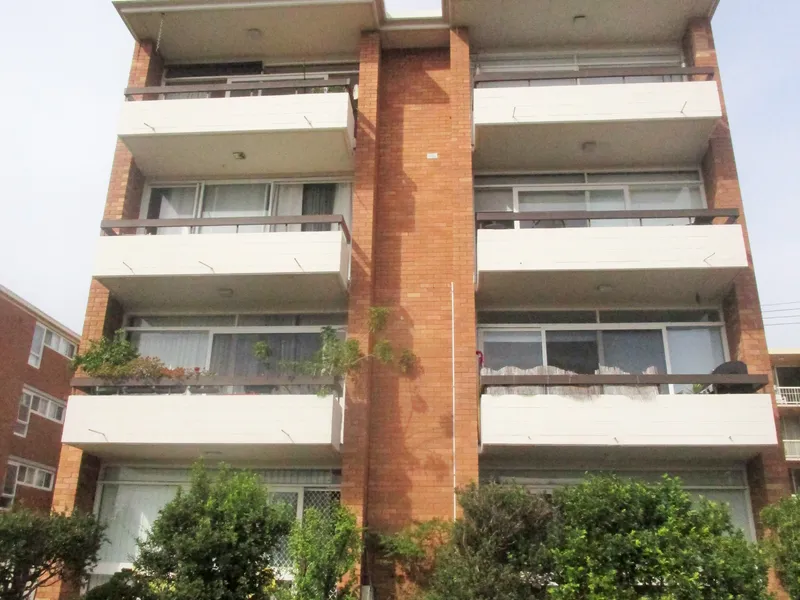 TWO BEDROOM UNIT IN GREAT LOCATION