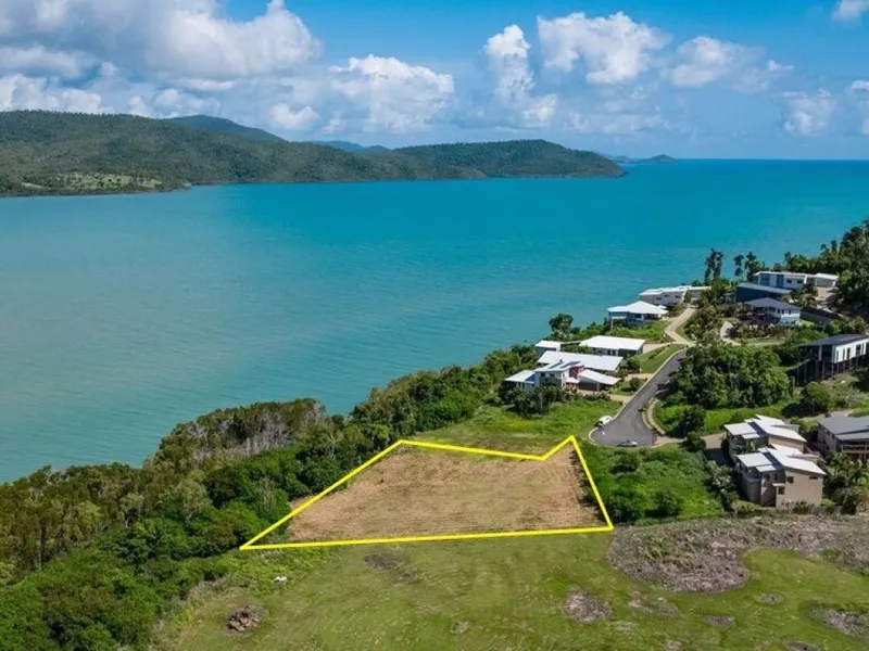 65m Absolute Waterfront