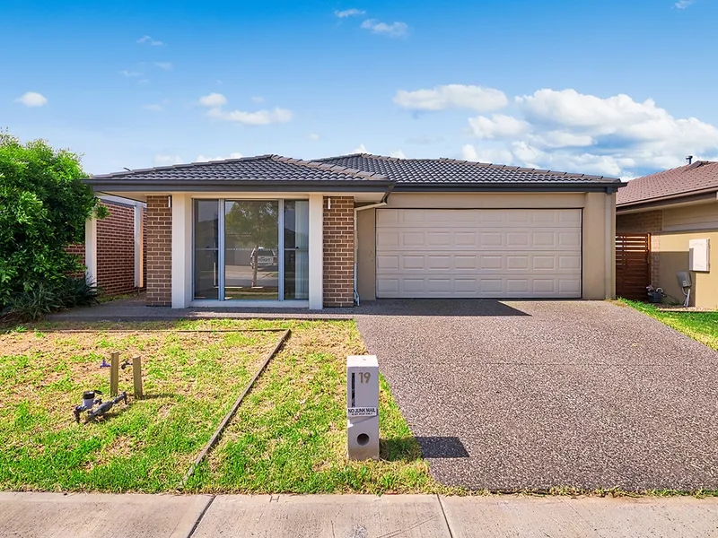 INCREDIBLE VALUE IN CASCADES ON CLYDE!