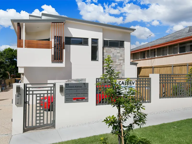 TOWNHOUSE WITH NO BODY CORP FEES