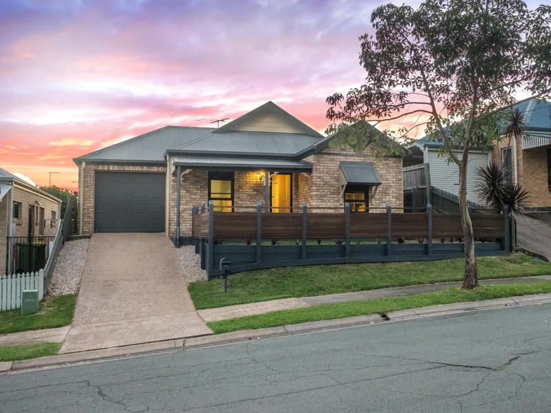 Charming three bedroom Cottage