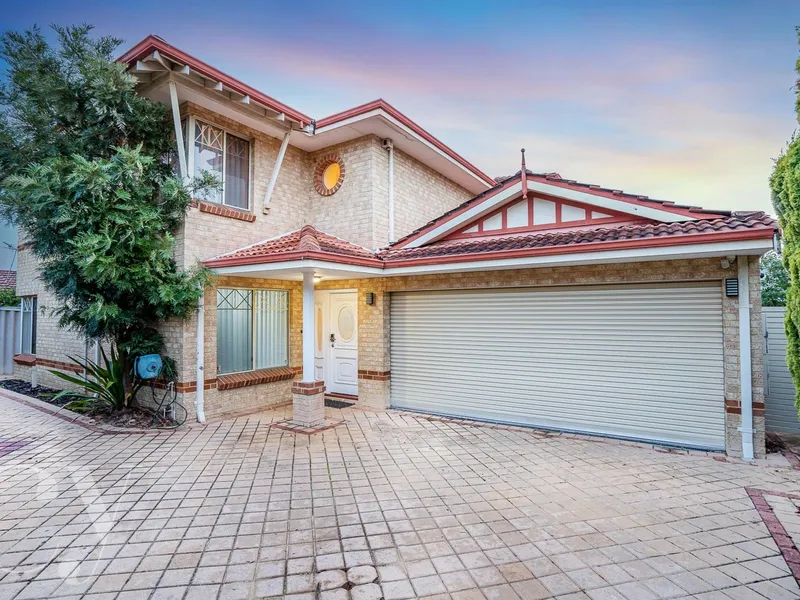 Townhouse Temptation!