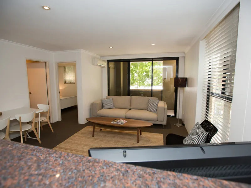 Quiet location - One Bedroom Apartment - Fully Furnished