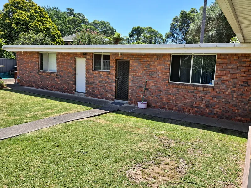 Walk to everywhere! Convenient Location!