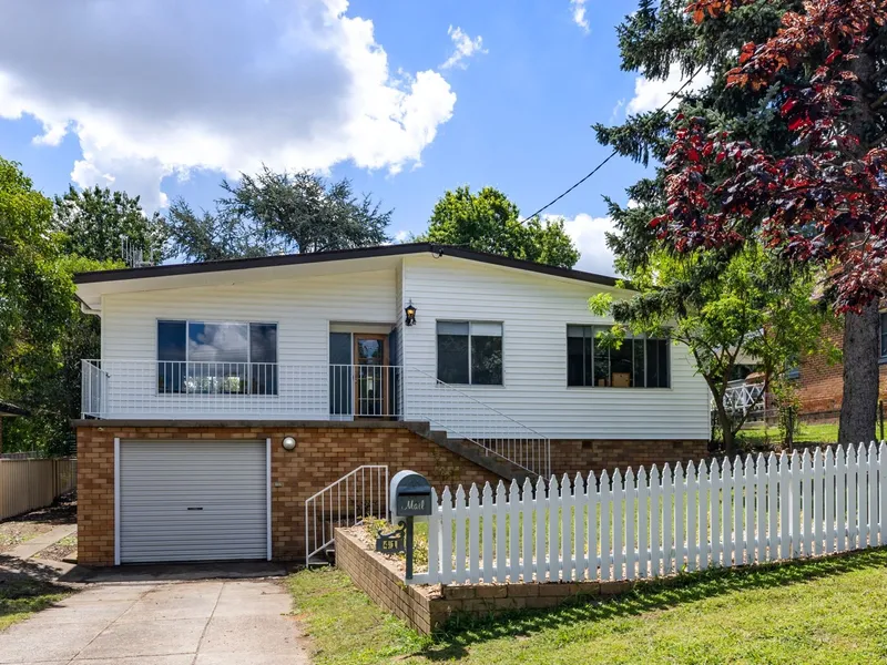 Timeless Charm & Modern Comfort Await!