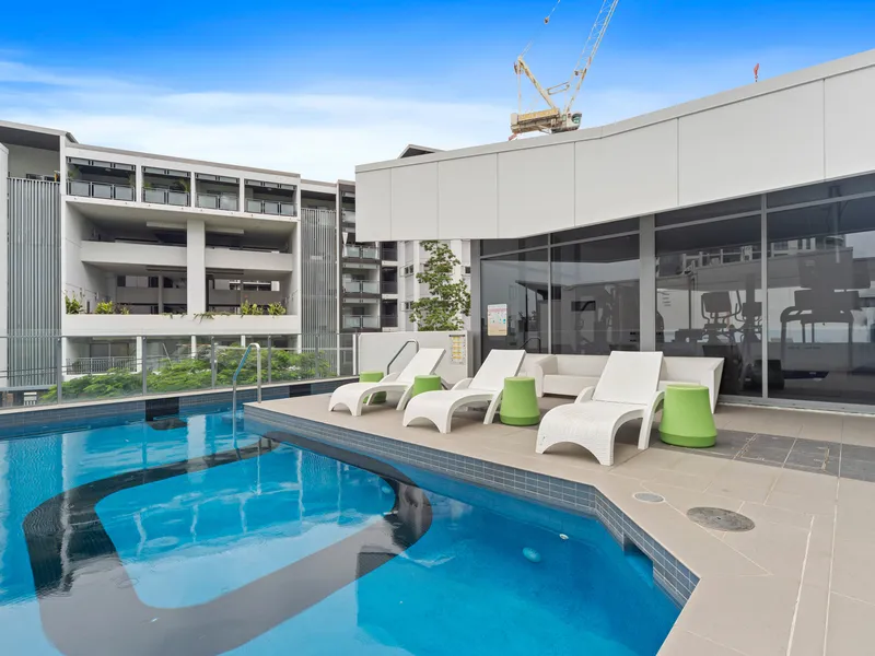Security, pool and walking distance to everything