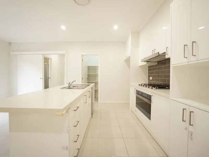 Modern And Spacious Double Storey Duplex