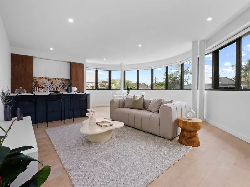 Striking design & space within a cool historic locale