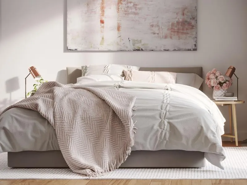 Top floor, split-level apartment with coastal views