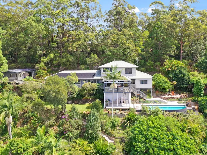 A Hidden North-East Facing Oasis: Surf, Hike, and Relax in the Abundance of Wildlife at this Koala-Protected Property