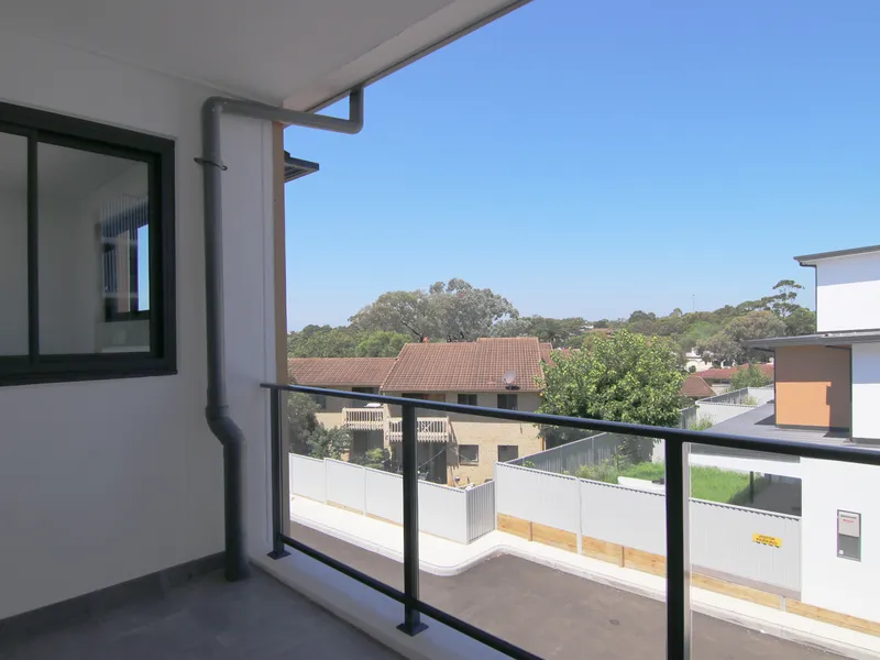 EDEN Greenacre - Brand New Apartment