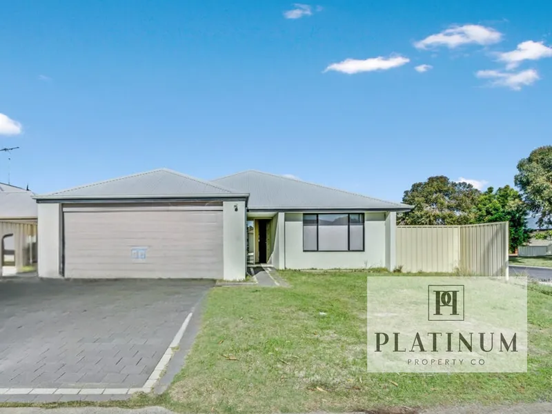 Spacious Living at 7 Snakewood Bend