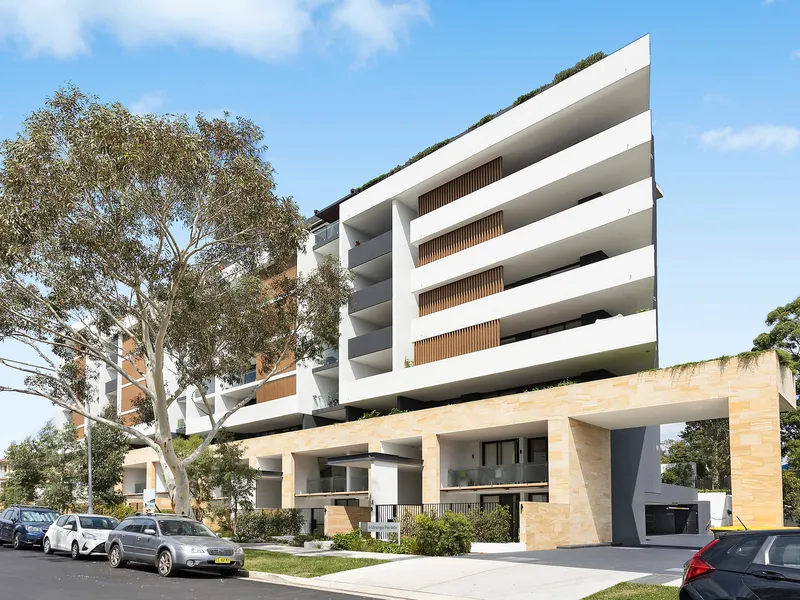 North Facing, Ultra Convenient     