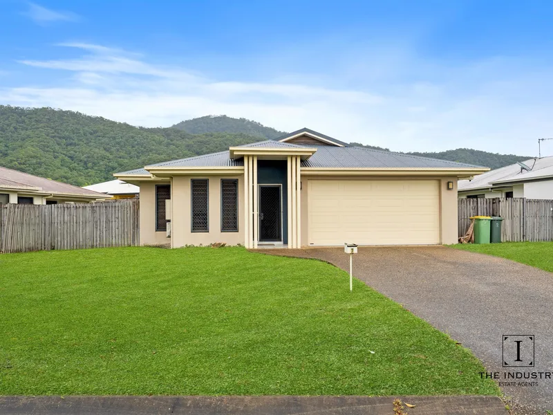 Fantastic Family Friendly Location - Comfortably Convenient on 529m2 Block