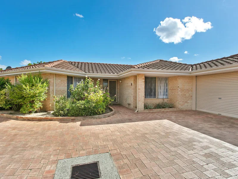 LOW MAINTENANCE LIVING IN A PEACEFUL LOCATION