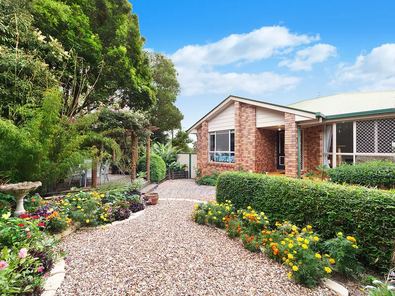 Value packed Montville small acreage