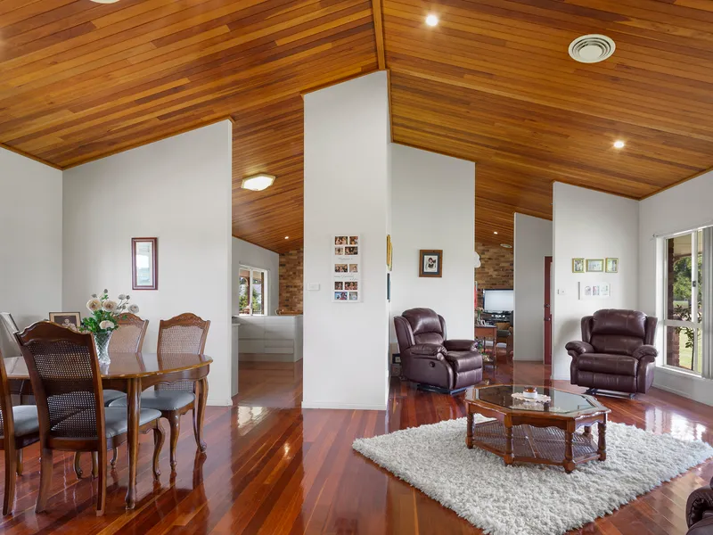 Looking for a Sea Change/ Tree Change? ,Your search is over !