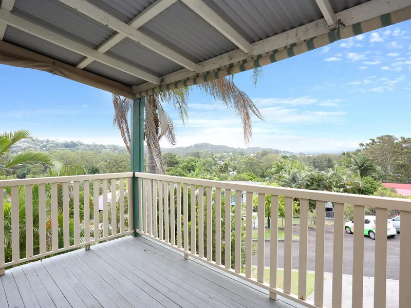 Renovated home with character and panoramic hinterland views