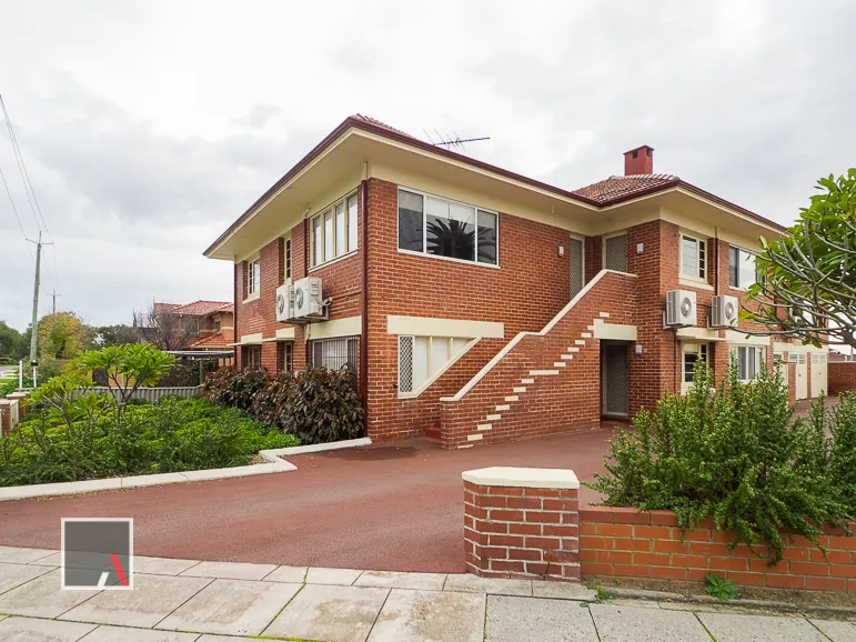 PERFECTLY LOCATED APARTMENT