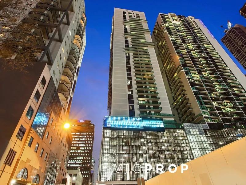 Contemporary Inner-City Gem