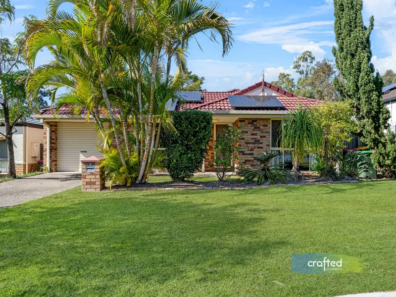 NEST or INVEST - Ultimate Entertainer in Tranquil Setting + Convenience!