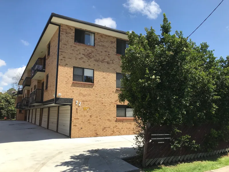 ARE YOU LOOKING FOR LOCATION AND CONVENIENCE???