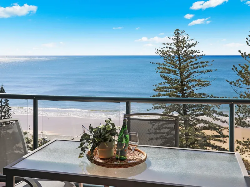 Beachfront Mooloolaba Position With Spectacular Ocean views
