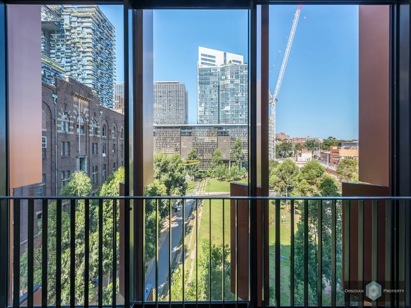 Obsidian Property Presents: Rare Park Facing 2 Bed Dual Key Apartment in the Premium ‘Connor’ Complex in Central Park