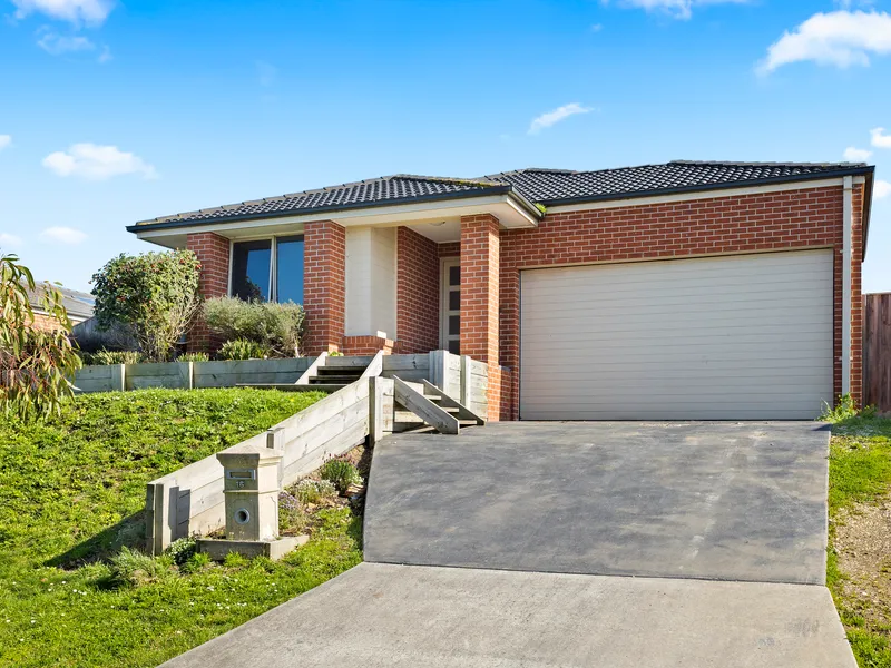 SPACIOUS 4 BEDROOM HOME