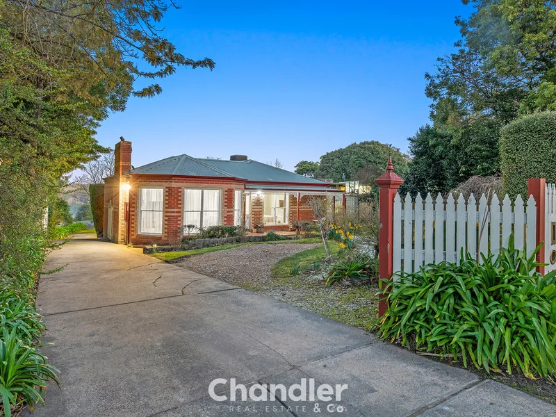 Dress Circle Locale and an Inground Swimming Pool