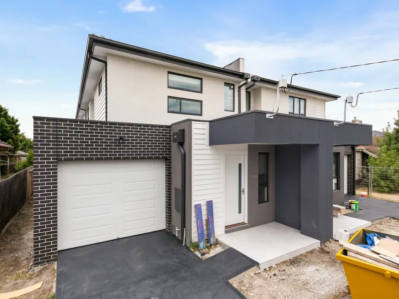 Brand New Huge Townhouse!