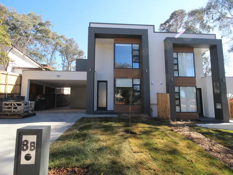 Stunning Aranda Home