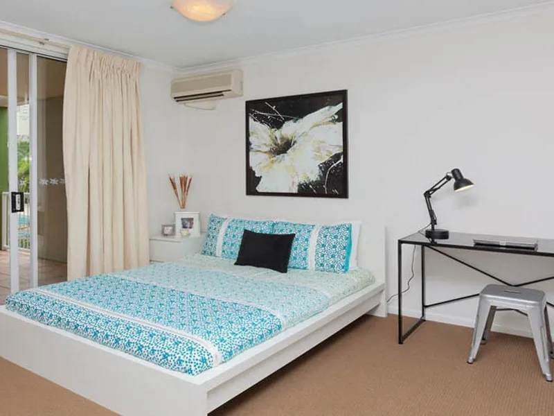 FURNISHED STUDIO APARTMENT WITH MASSIVE BALCONY