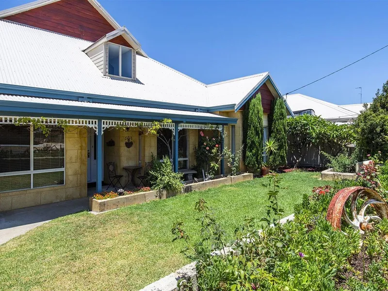 This simply stunning home is absolutely HUGE! if your looking for a lifestyle home with room for your family to grow or have a Large extended family