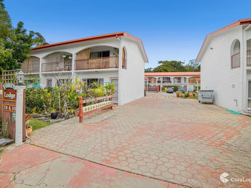 Townhouse + Complex Swimming Pool!