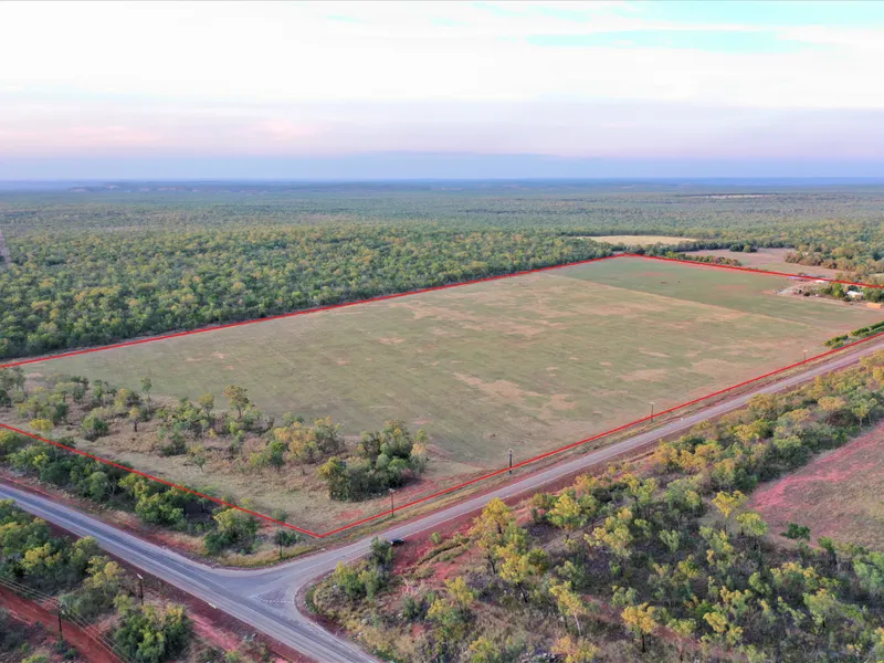 RARE Find...  Hay block close to town.  Soils, Location, Family home.