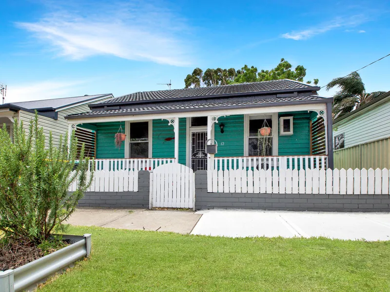 Position and Potential Together in Prized Inner-City Suburb