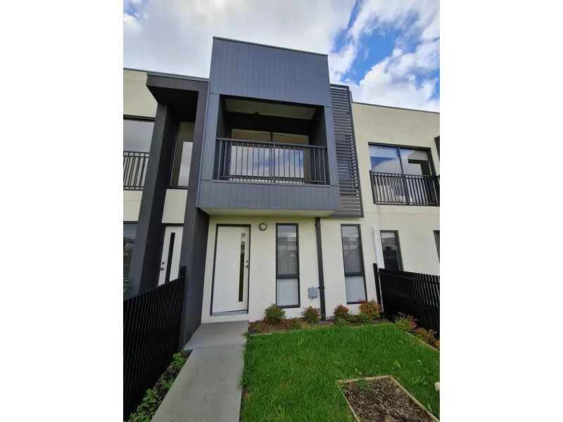 AMAZING - NEAR NEW HOME - CLOSE TO SHOPS - SCHOOLS - PARKS - MUCH MUCH MORE!!!