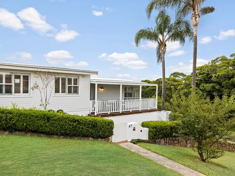 Contemporary family flair with a touch of Palm Springs