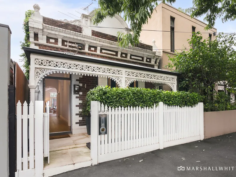 Compelling Style and Lifestyle