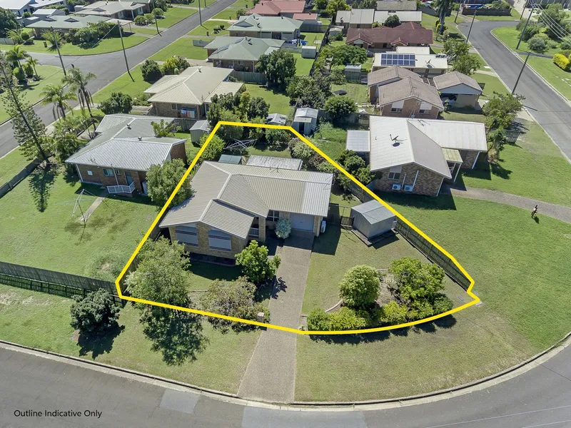 GREAT VALUE! FLOOD FREE 3 Bed Brick in A+ Location With Rural Views!