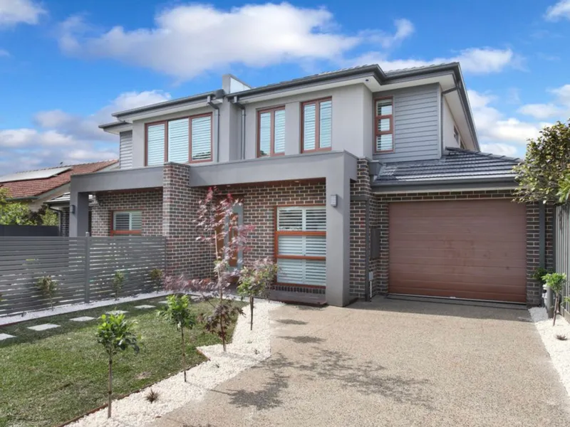 Highly Appointed Family Living