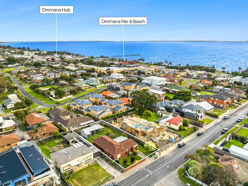 Reno/invest/develop, just 280m to beach