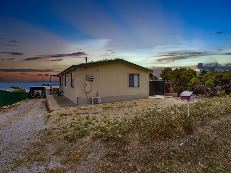 HUGE SHEDDING AND VIEWS!