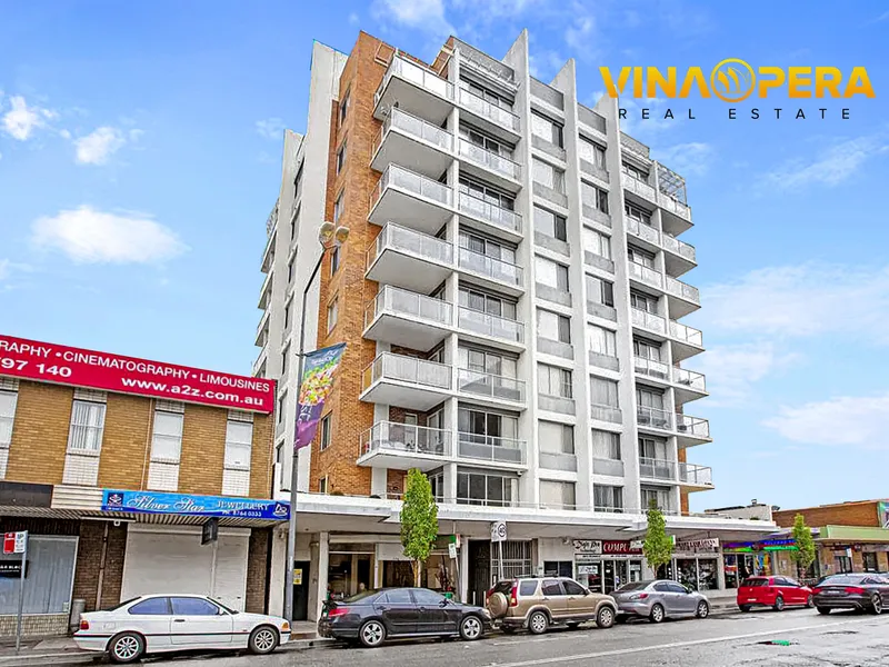 First Floor Apartment in the heart of Fairfield CBD