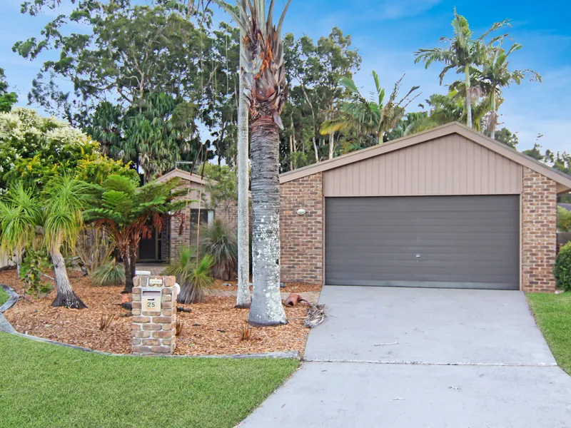 Fantastic 4 Bedroom Home - Tuncurry