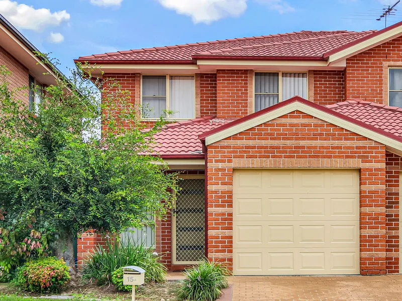 Spacious Four Bedroom Duplex Beauty! No Strata Fee!