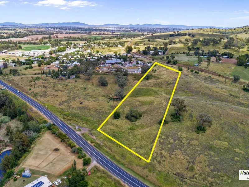 Nemingha Acreage With Valley Views